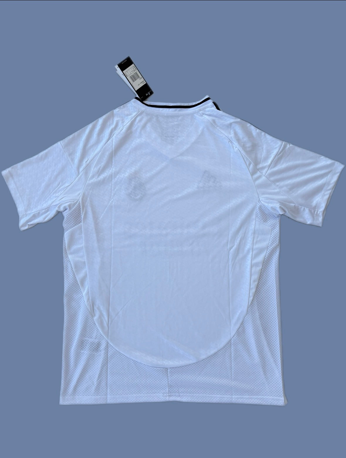 Real Madrid Jersey-Άμεσα διαθέσιμη