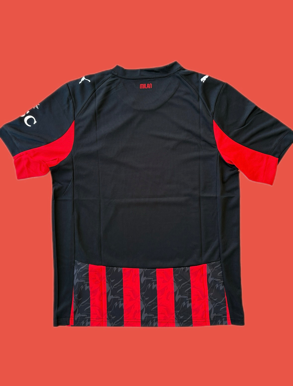 Milan Jersey-Άμεσα διαθέσιμη