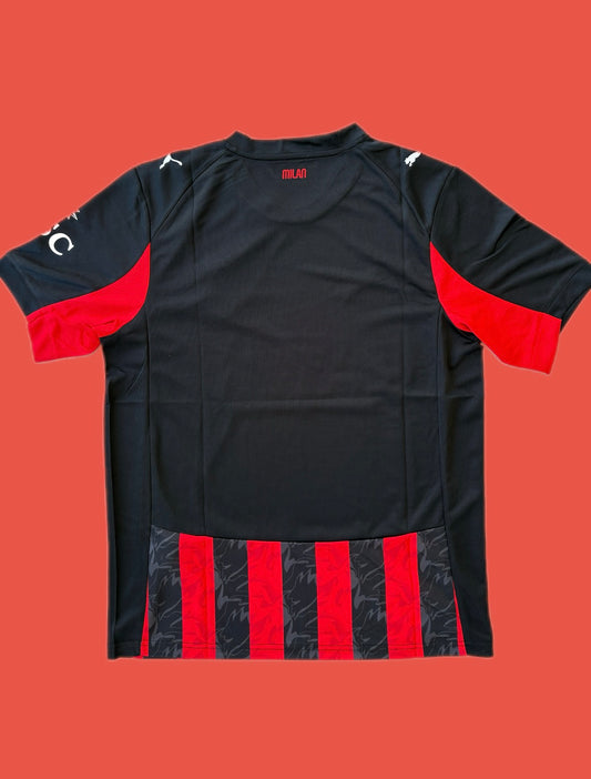 Milan Jersey-Άμεσα διαθέσιμη
