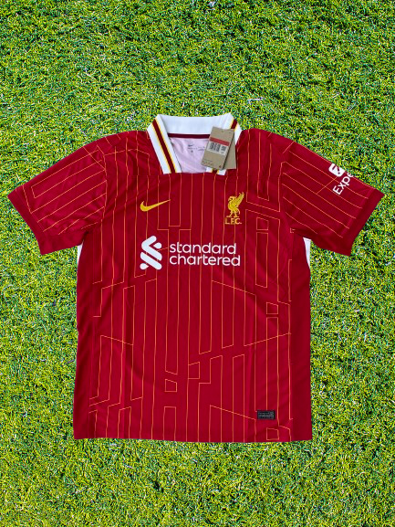 Liverpool Jersey-Άμεσα διαθέσιμη